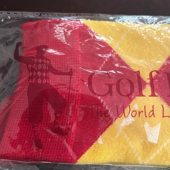 Two pairs of men’s golf knickers socks - Picture 3 of 3